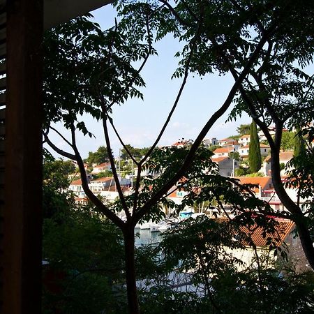 Apartments Maestro Stomorska Zewnętrze zdjęcie