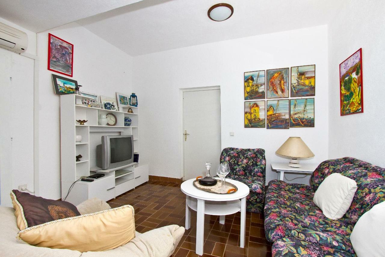Apartments Maestro Stomorska Zewnętrze zdjęcie